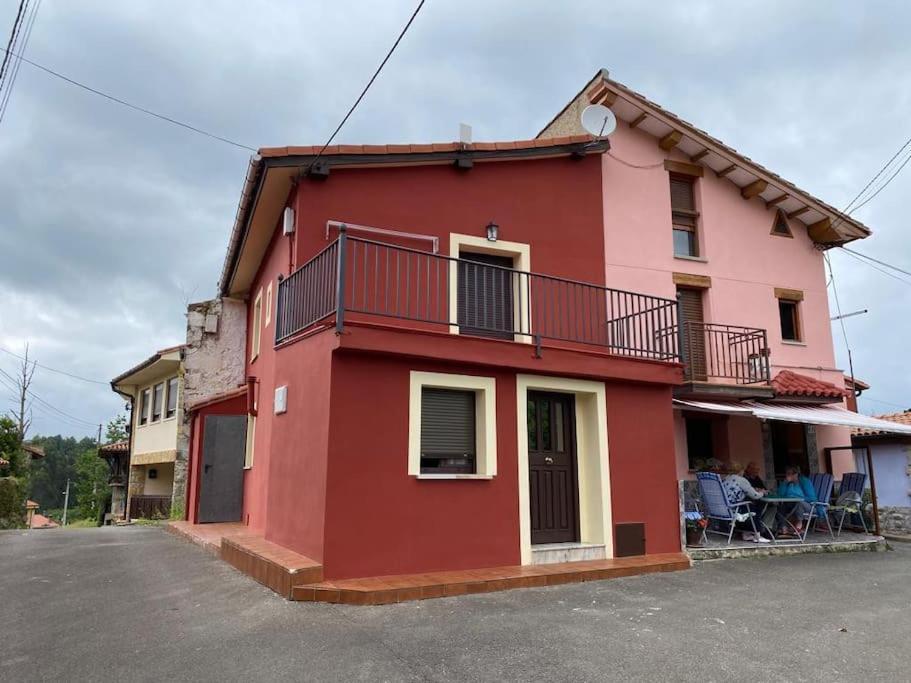 La Casa De Anita Y Jose Βίλα Colunga Εξωτερικό φωτογραφία